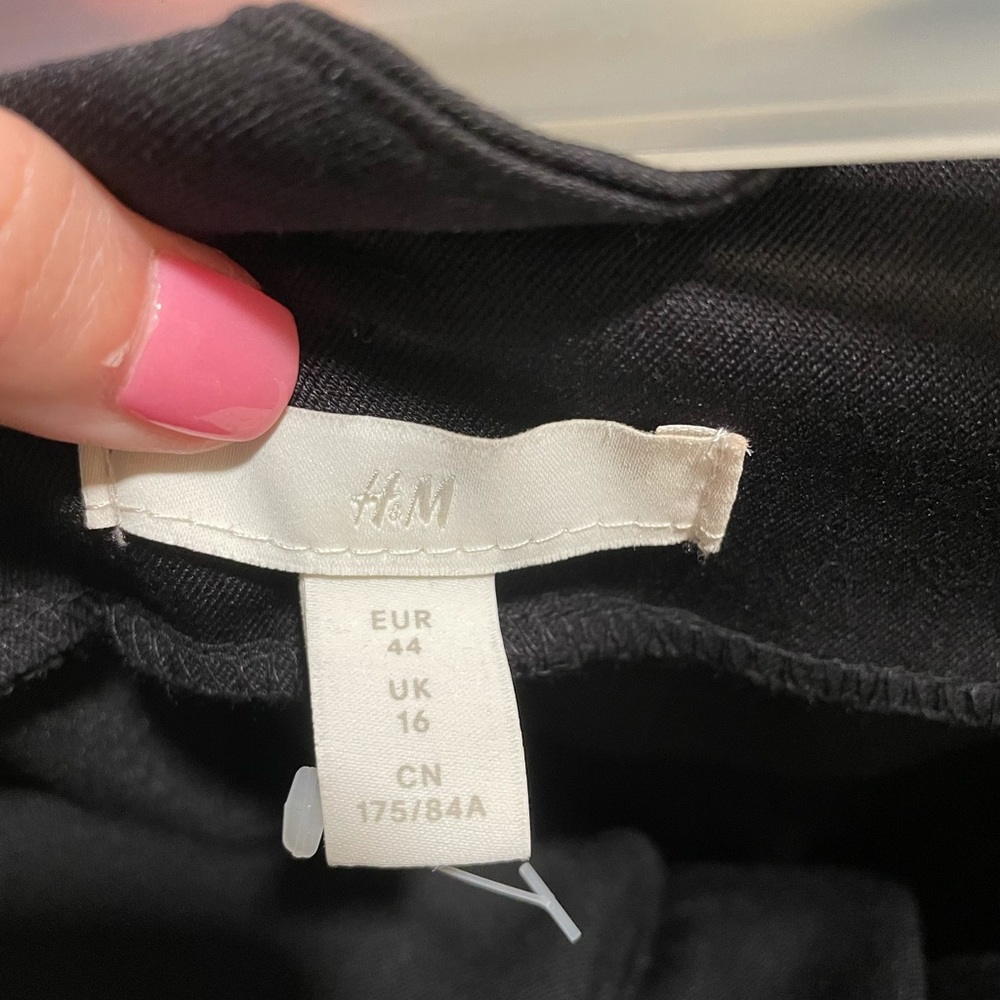 Women’s paper bag dress pant